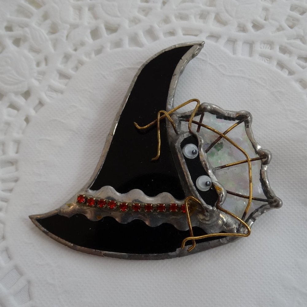 Handmade Stain Glass Witches Hat Orange Rhinestones Spider Movable Eyes Brooch
